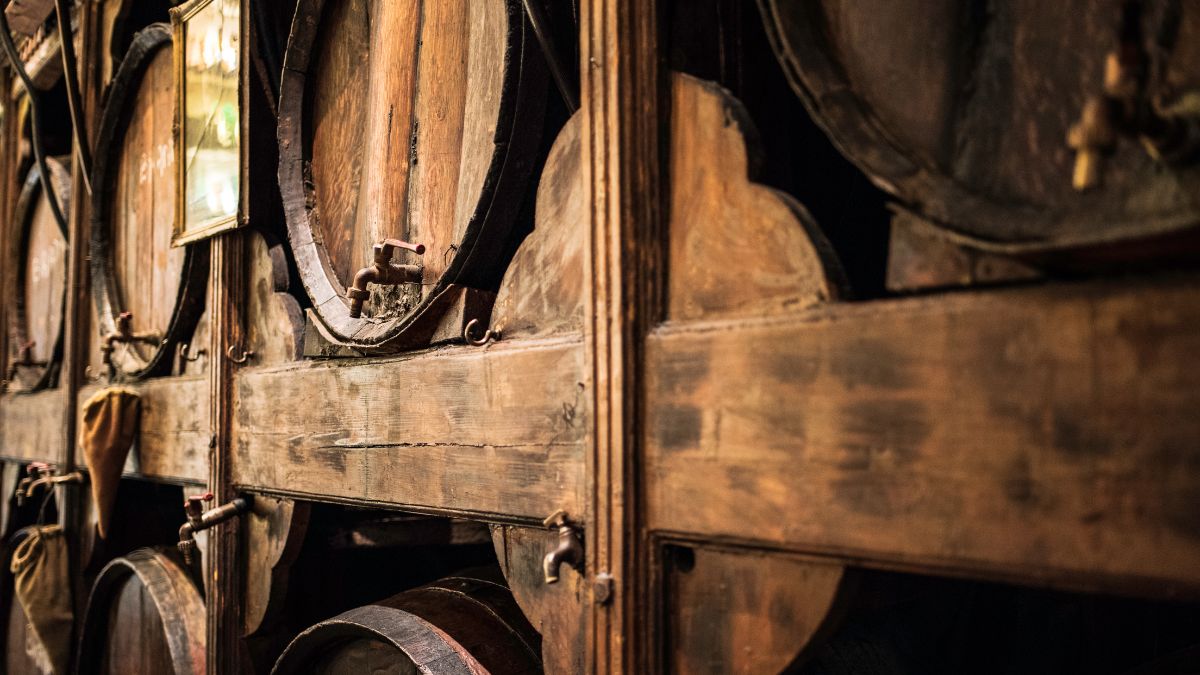 whiskey barrels with tab